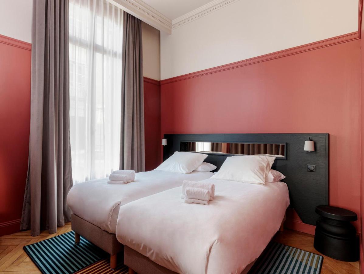 Hotel Corneille - Entree Autonome, Reception En Ligne - Encore Mieux Tours Exterior photo