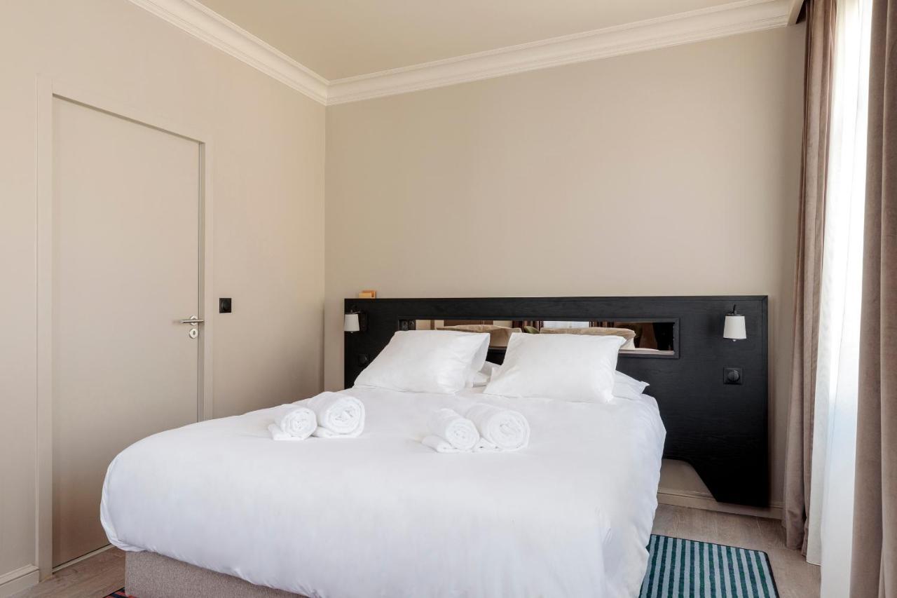 Hotel Corneille - Entree Autonome, Reception En Ligne - Encore Mieux Tours Exterior photo